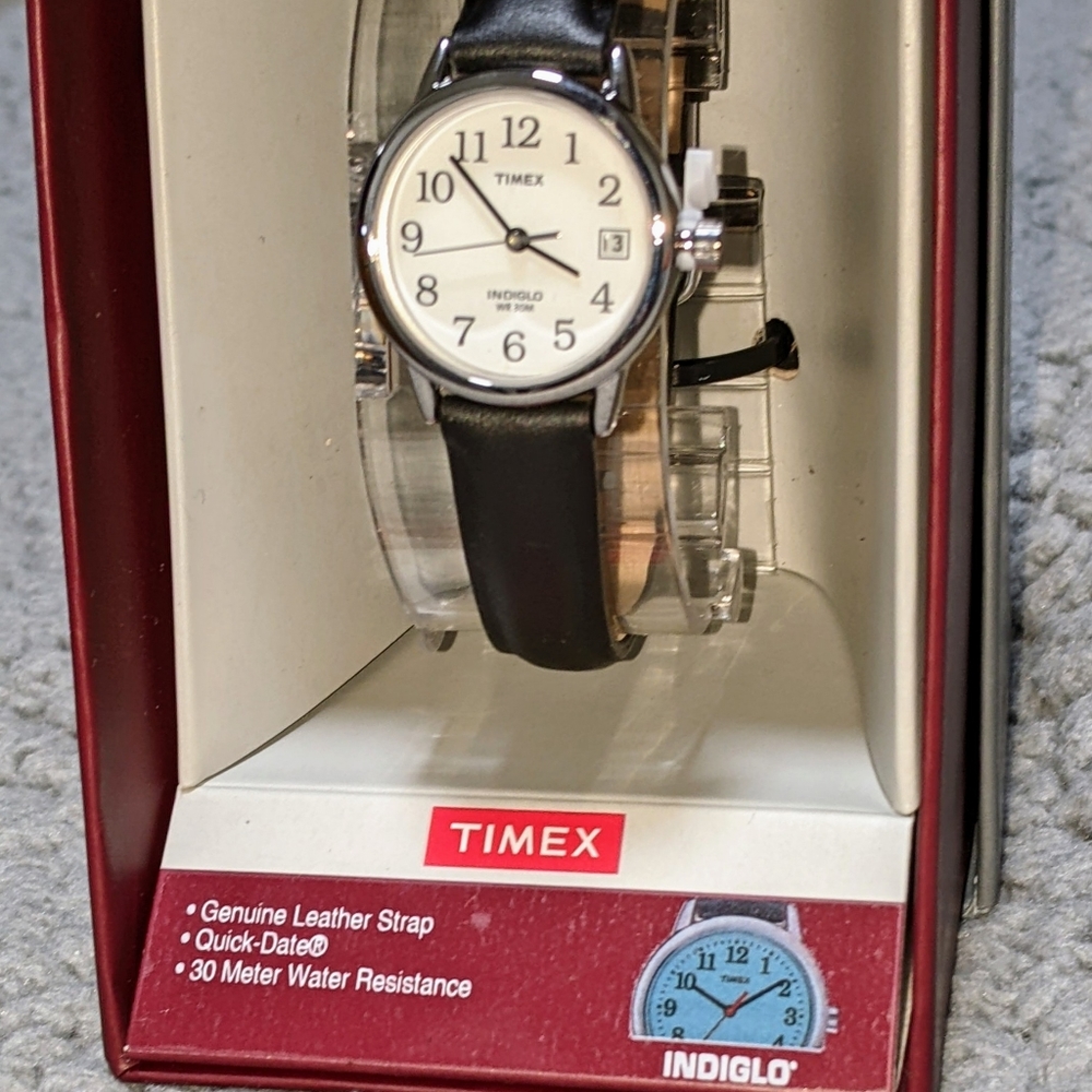 Timex- Indiglo T2H331JT Black Leather woman's? Watch